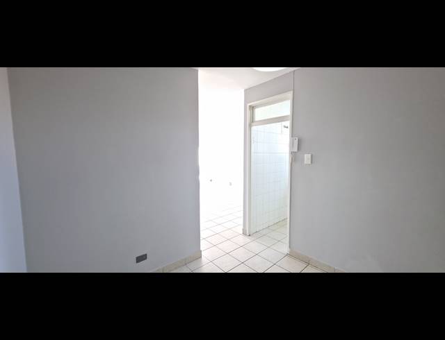 1.5 BEDROOM APARTMENT TO LET IN MORNINGSIDE